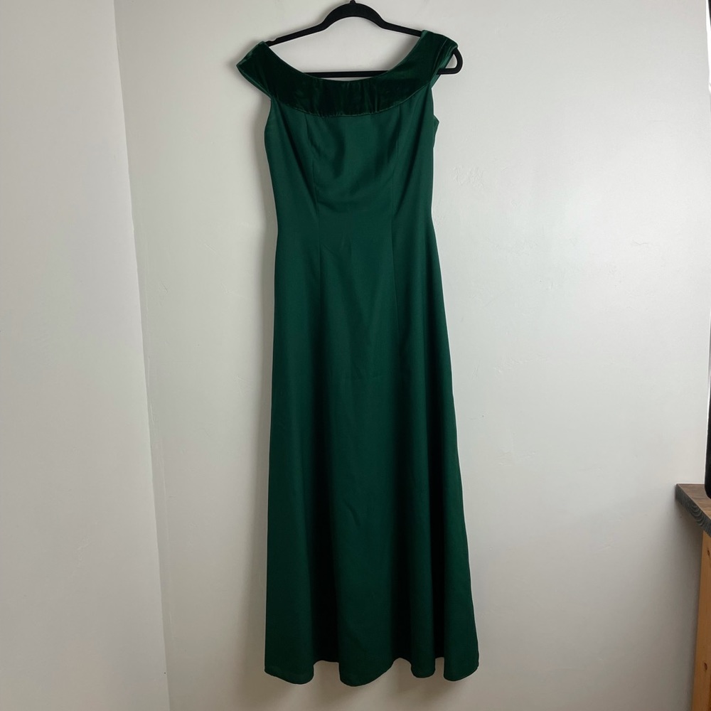 Alfred Angelo Holiday Bow Emerald Formal Dress